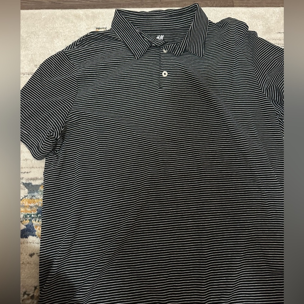 Men’s Large H&M super comfy casual polo